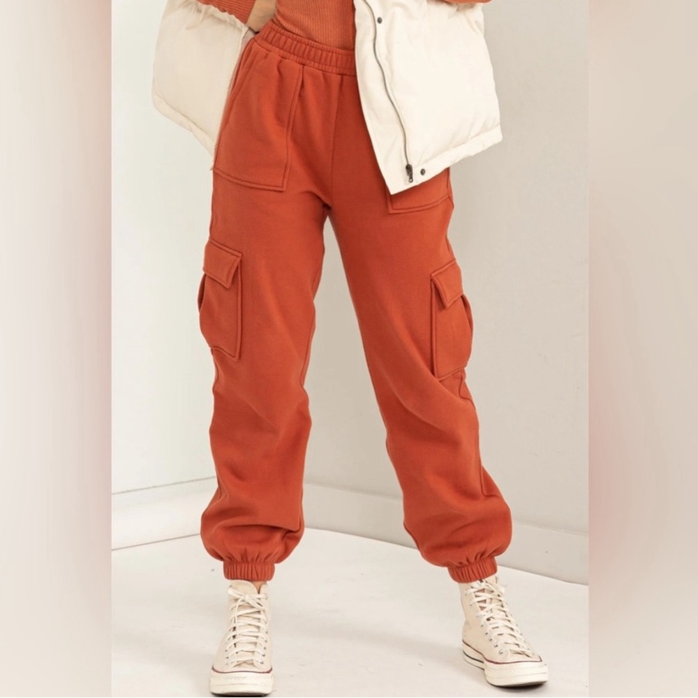 🚨NWT Women's cotton cargo sweatpants by Double Zero - women's size Large🚨